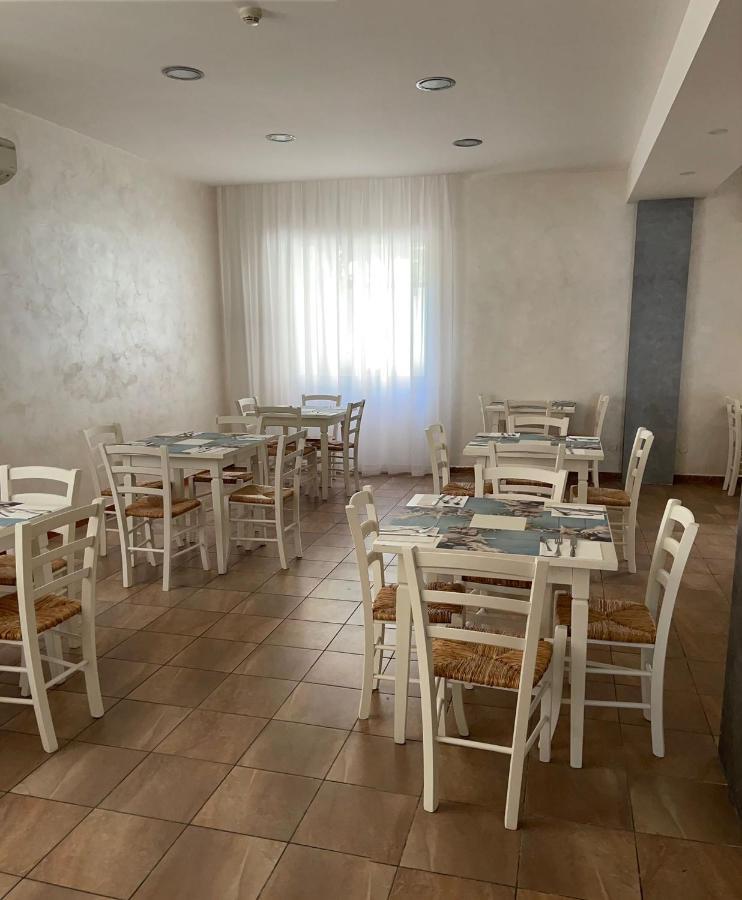 Hotel New Happy Rimini Exteriér fotografie
