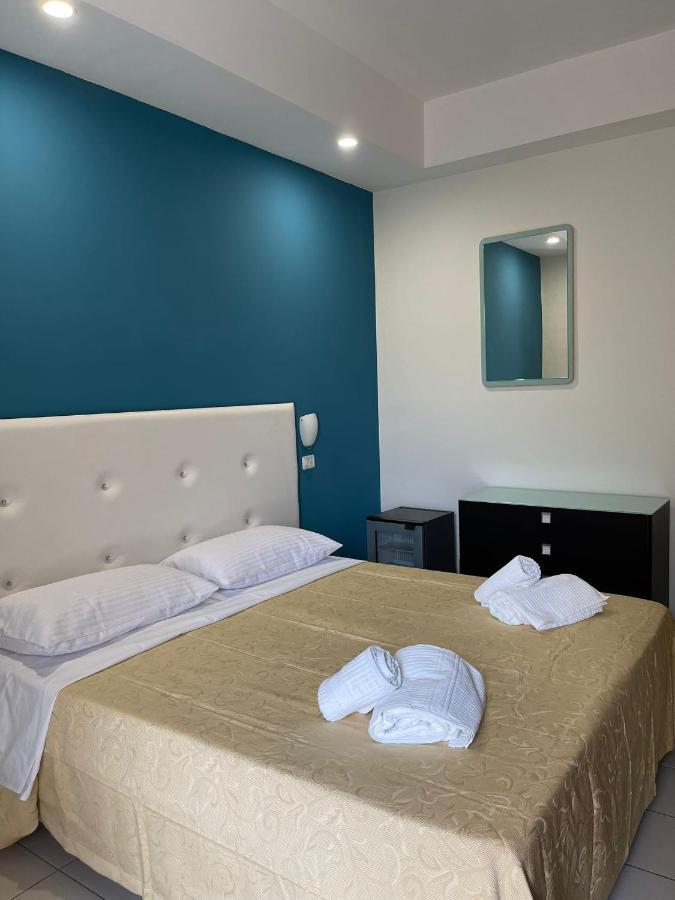 Hotel New Happy Rimini Pokoj fotografie