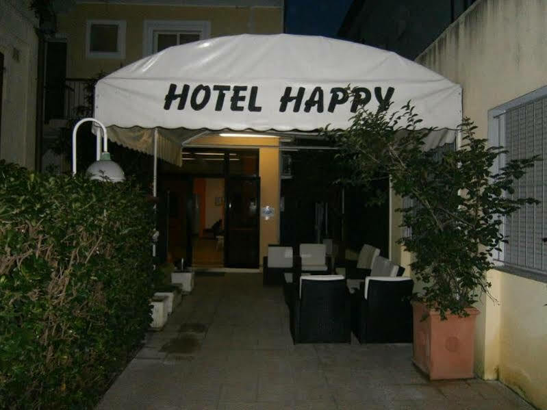 Hotel New Happy Rimini Exteriér fotografie